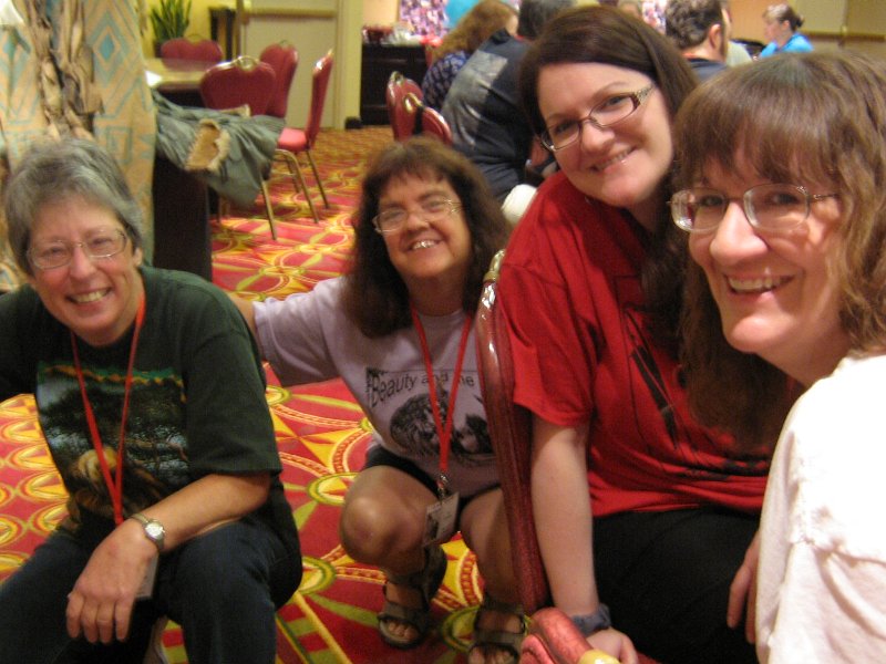 Lisa, Linda Michelle, Laura.JPG